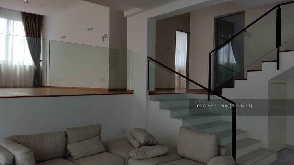 Elizabeth Tower thumbnail photo